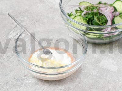 Gaivus salotas su grietine Žingsnis 2