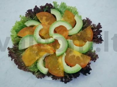 Salotos su avokadu, persimonu ir krevetėmis Žingsnis 5