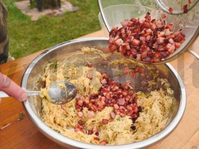 Bramborakai – čekų bulviniai blynai Žingsnis 8