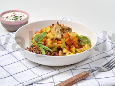 Daržovių troškinys su šafranu pagrindine nuotrauka