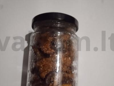 Voveraitės aliejuje pagrindine nuotrauka