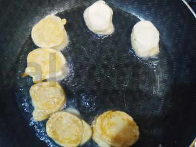 Kepti bananai tešloje Žingsnis 4