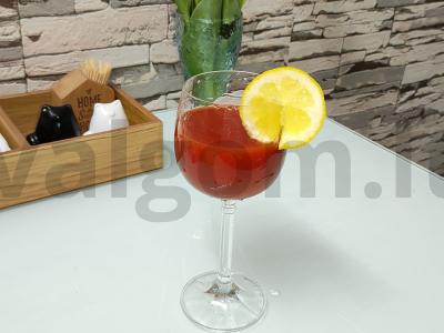 Kokteilis „Kraujas Marija“ pagrindine nuotrauka