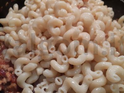 Skani makaronų forma su faršu ir daržovėmis Žingsnis 3