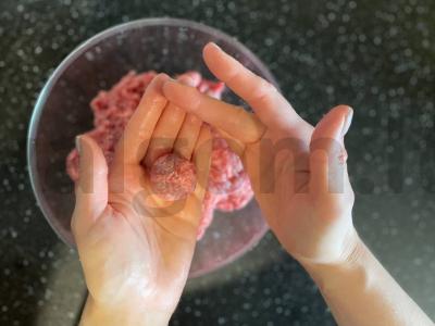 Lengvas sriuba su meatballs ir žiediniu kopūstu Žingsnis 2
