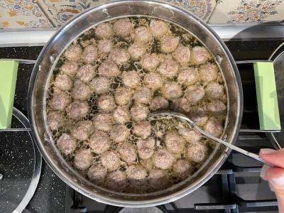 Lengvas sriuba su meatballs ir žiediniu kopūstu Žingsnis 3