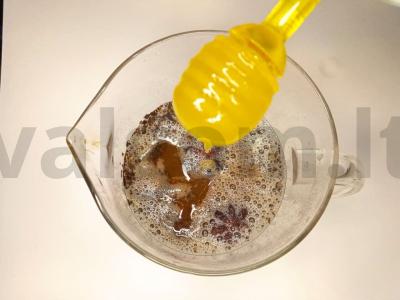 Aromatingas grogas ant degtinės Žingsnis 2