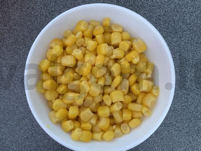 Salotas su ananasais, vištiena ir grybais Žingsnis 5