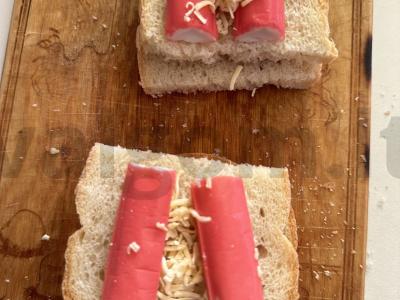 Karšti sumuštiniai su krabų lazdelėmis ir česnako pasta Žingsnis 3