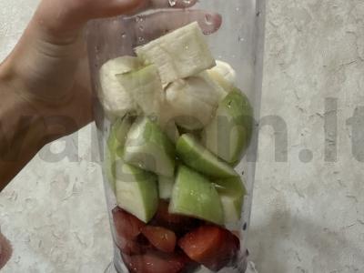 Vaisių tyrė su medumi ir mėtomis Žingsnis 6