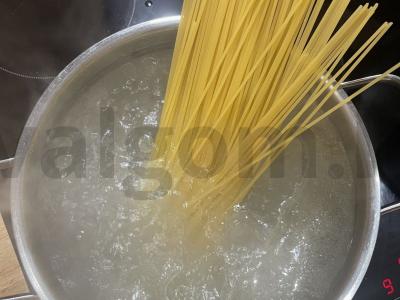 Pasta „Bolognese“ per valandą Žingsnis 4