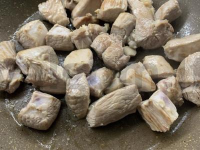 Dietinė kalakutienos troškinys Žingsnis 2