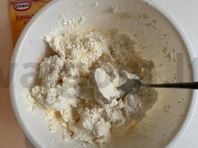 Sūrio blynai iš manų kruopų ir kokosų miltų Žingsnis 1