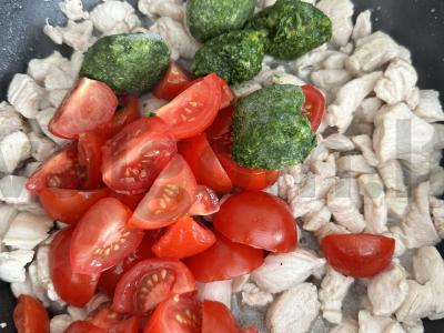 Makaronai su špinatais ir vištiena per 20 minučių Žingsnis 8