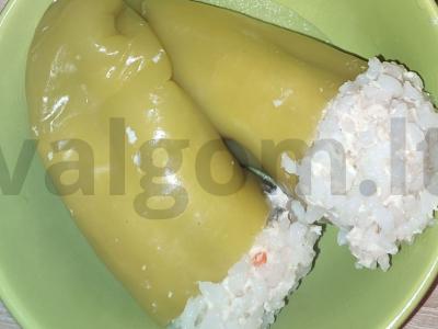 Įdaryti pipirai „Nieko perteklinio“ pagrindine nuotrauka