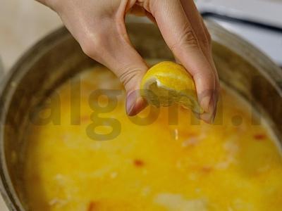 Pikantiškas vištienos sriuba su ryžių makaronais Žingsnis 7