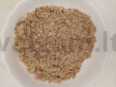 Greitas ir švelnaus skonio tortas ant vaflinių lakštų ir krekerių pagrindo Žingsnis 1