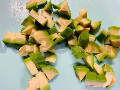 Vištienos, žirnių ir avokado salotas „Žaliasis“ Žingsnis 4