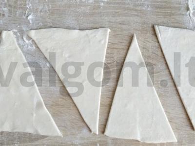 Kruasanai su obuoliais meduje Žingsnis 2