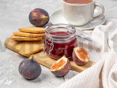 Figų receptas žiemai pagrindine nuotrauka