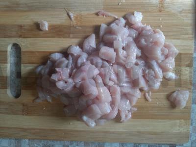 Vištiena grietinėlės padaže Žingsnis 2