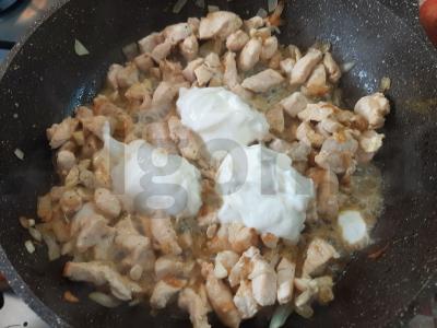 Vištiena grietinėlės padaže Žingsnis 5