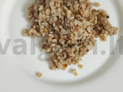 Birios grikių košės pagrindine nuotrauka