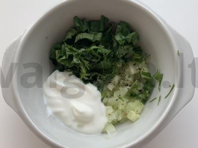 Padažas su rukola ir agurku žuvies patiekalams Žingsnis 3