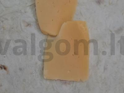 Kotletas lavaše su sūriu ir pomidoru Žingsnis 1