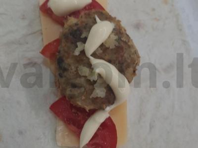 Kotletas lavaše su sūriu ir pomidoru Žingsnis 5