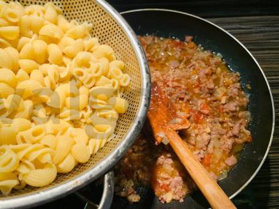 Makaronai su faršu „Pomidorų“ Žingsnis 7