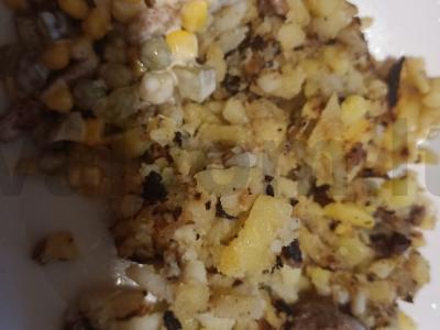 Salotas „Skanus“ su sūriu ir česnaku pagrindine nuotrauka