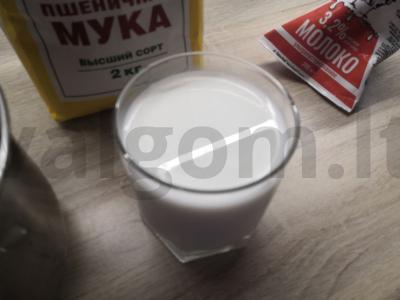 Labiausiai oriniai blynai be sodos ir kepimo miltelių Žingsnis 3