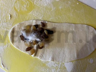 Krisčiai pyragėlis su razinomis, pagamintas vaflinėje Žingsnis 2