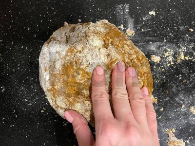 Tortas „Medovikas“ su natūraliu medumi Žingsnis 11