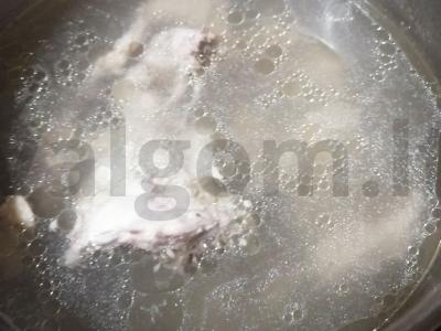 Žirnių sriuba su vištiena Žingsnis 1