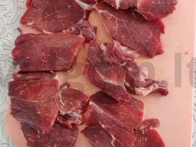 Mėsa, kepta orkaitėje su pomidorais Žingsnis 1