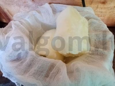 Varškės sūris su krapais ir česnaku Žingsnis 2