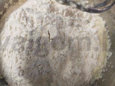 Varškės šventinis kulichas Žingsnis 3