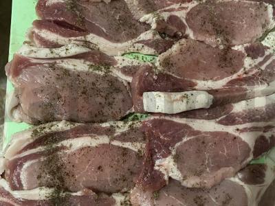 Kiaulienos steikai Žingsnis 3