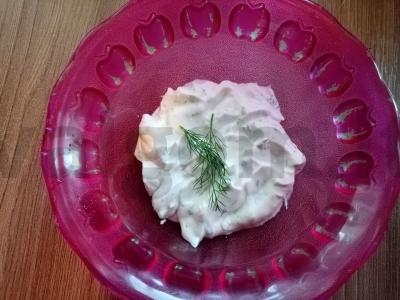 Varškės sūris su krapais ir česnaku pagrindine nuotrauka