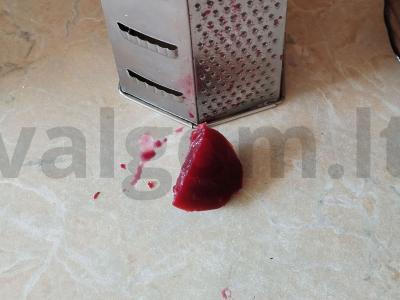 Burokėlių blynai mažyliams Žingsnis 2