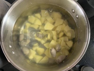 Sriuba su vištienos širdelėmis Žingsnis 3