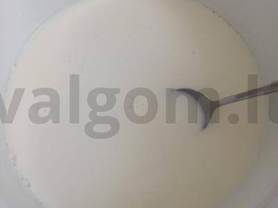 Adygean naminis sūris Žingsnis 1