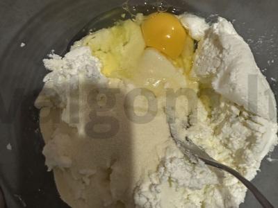 Sūrio blynai su topinamburų sirupu ir pienu orkaitėje Žingsnis 1