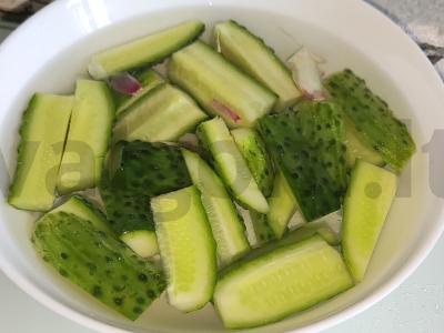 Marinuoti agurkai per 30 minučių pagrindine nuotrauka