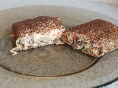 Blynai su pomidorais ir sūriu pagrindine nuotrauka