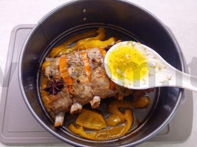 Aromatinga kiaulienos nugarinė medaus glazūroje Žingsnis 7