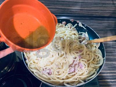 Pasta karbonara su juodaisiais pipirais Žingsnis 10