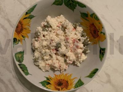 Salotas „Universalus“ su krabų mėsa ir ryžiais Žingsnis 4